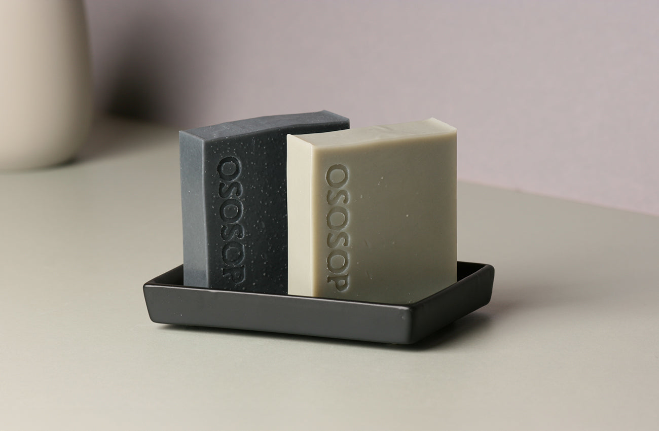 Natural handmade soap with skin-friendly pH, ideal for sensitive skin.